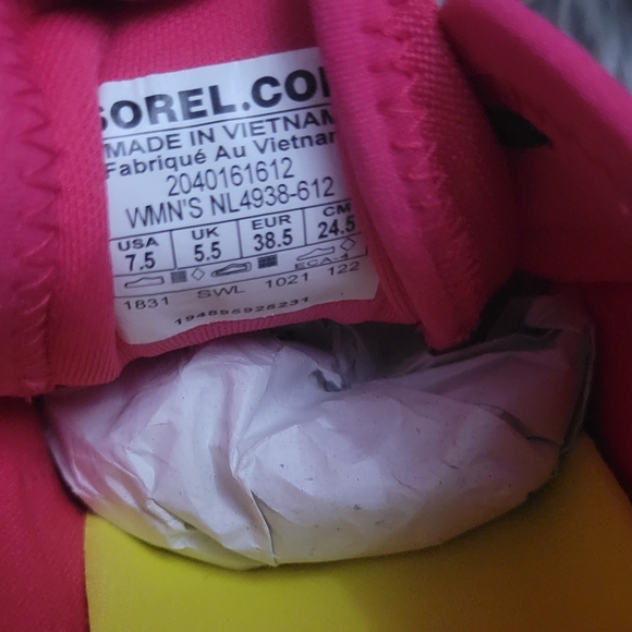 The SOREL Kinetic Breakthru Day Lace sneakers NWT size 7.5 - Picture 6 of 16